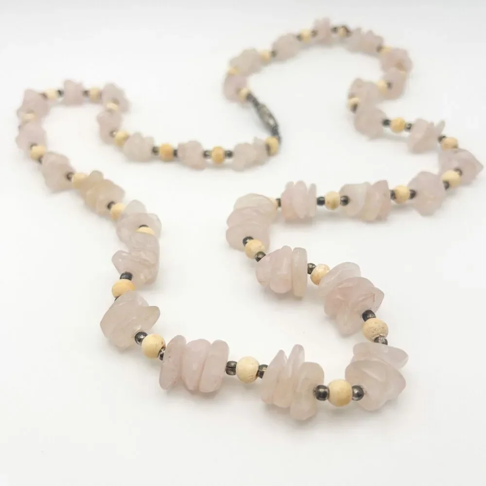Vintage Rose Quartz Beaded Necklace 28